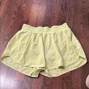 Lululemon track that shorts “5